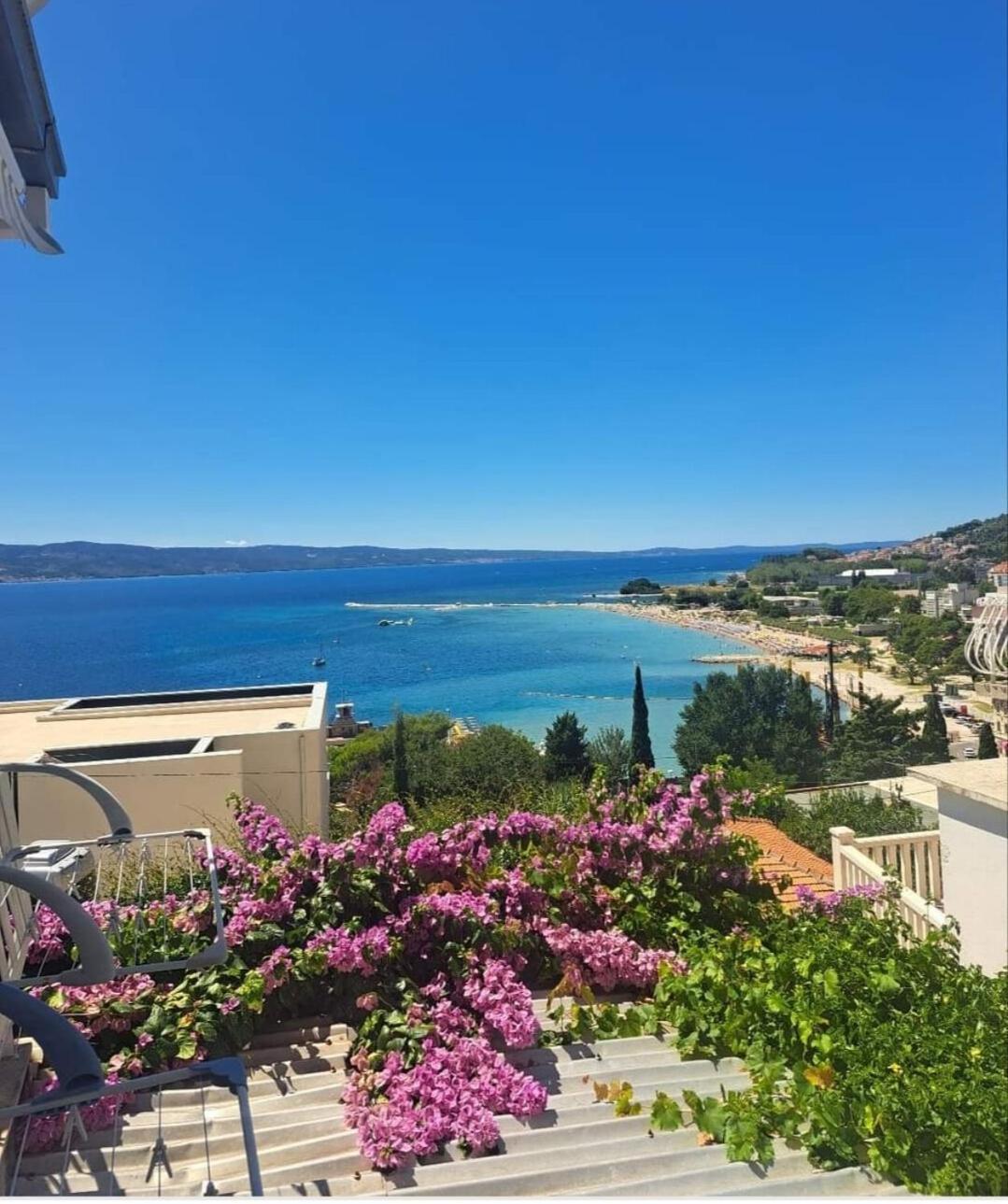 Apartments Ivan - With Parking Omis Exterior photo